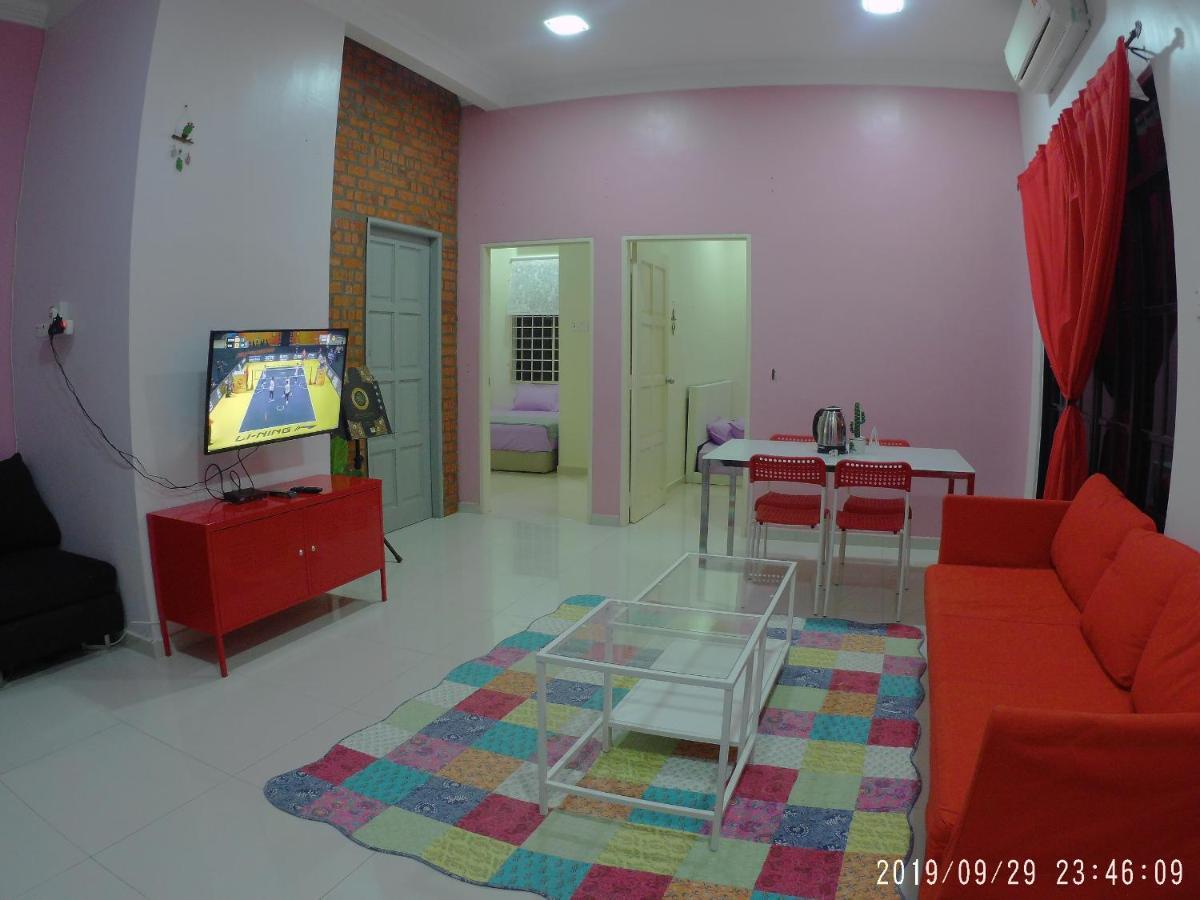 Holiday Homestay Dungun Exterior foto